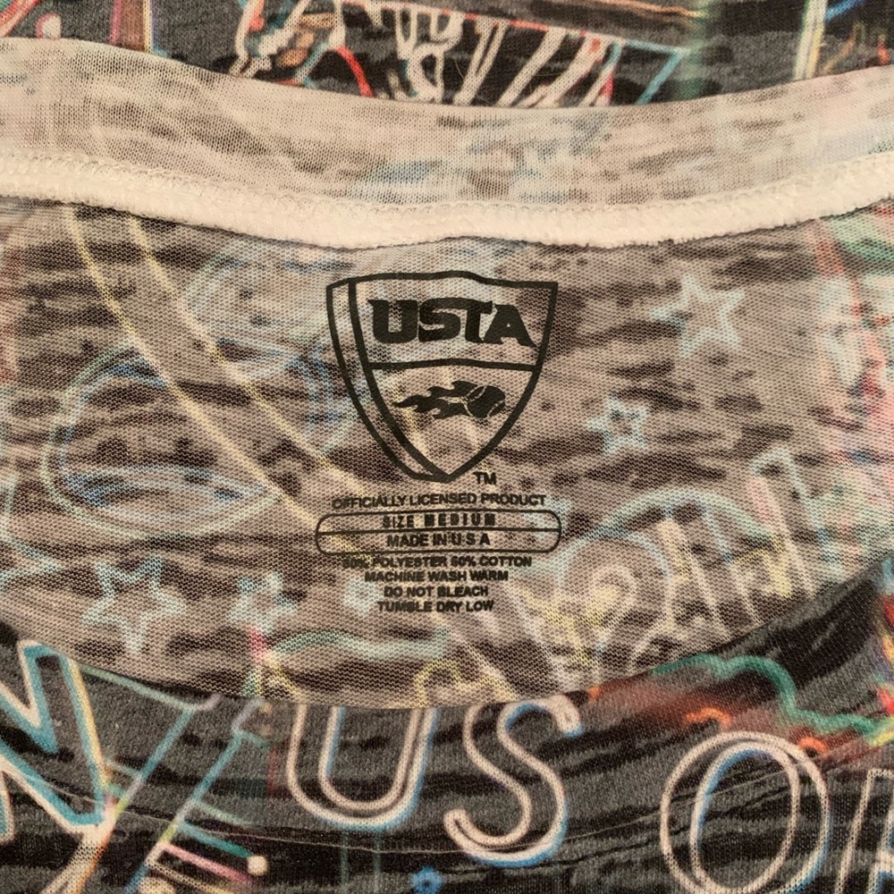 🥳Host Pick🤩NWOT US Open Tennis t-shirt - Picture 3 of 3